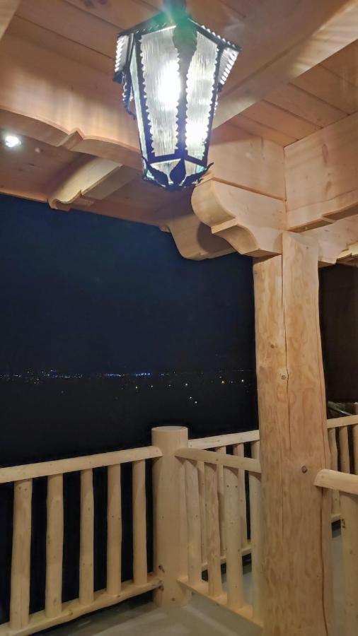 노비 타르그 Wood House 아파트 외부 사진