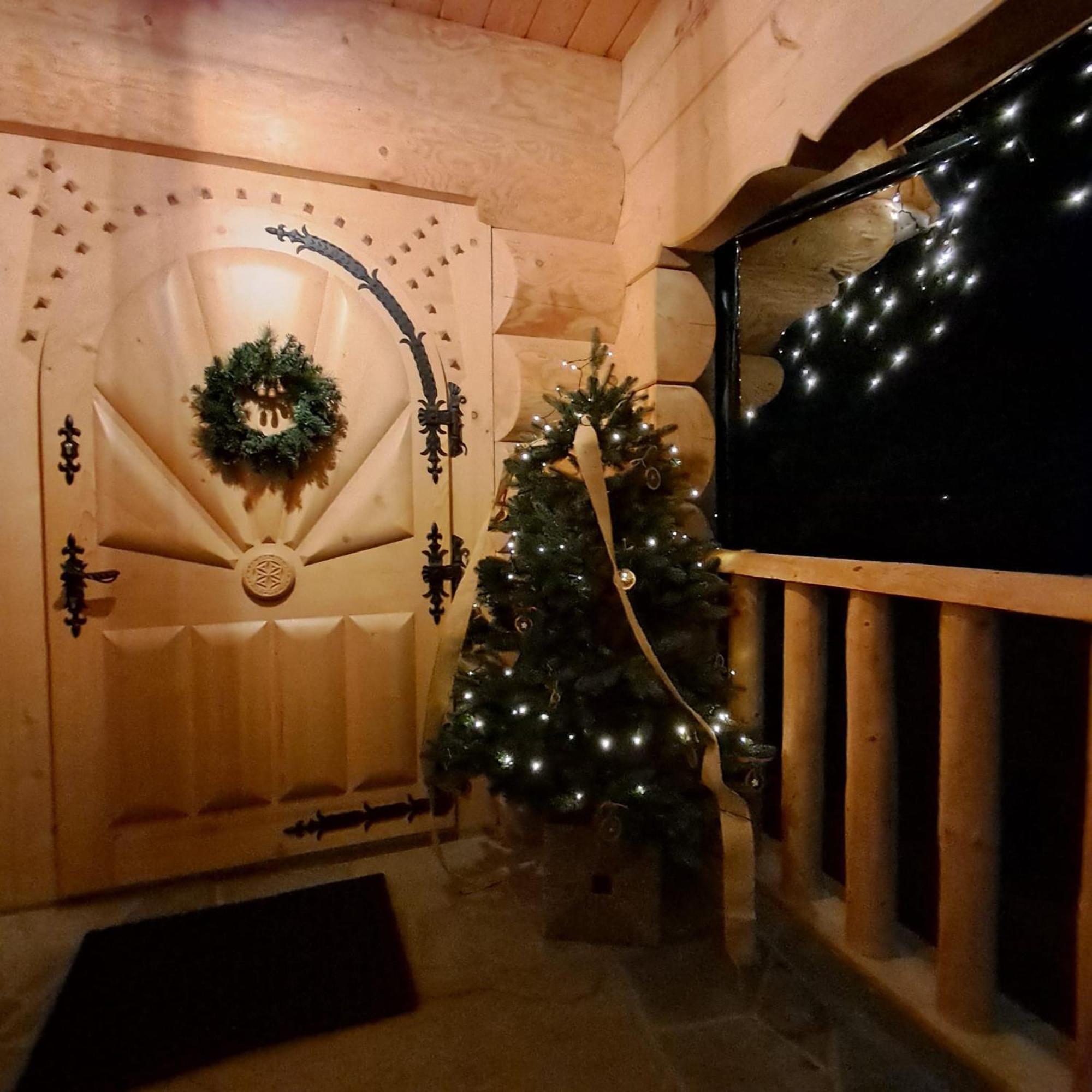 노비 타르그 Wood House 아파트 외부 사진